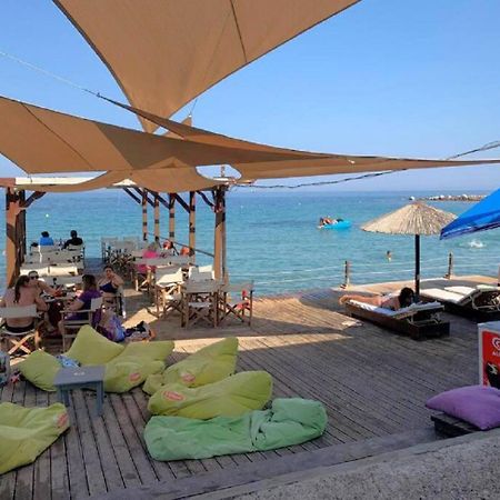 Blue Flag Award Winning Ormos Lo Beach: Home 1 Vrondádosz Kültér fotó