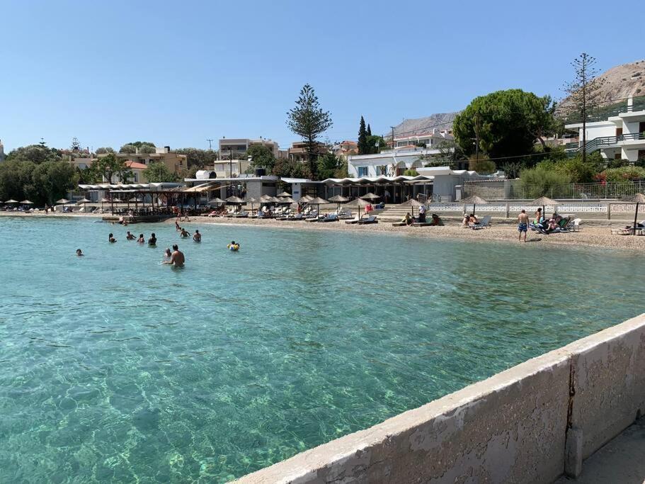 Blue Flag Award Winning Ormos Lo Beach: Home 1 Vrondádosz Kültér fotó