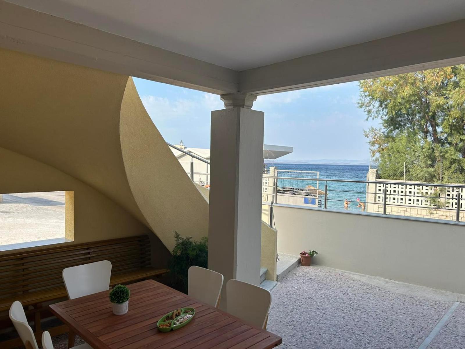Blue Flag Award Winning Ormos Lo Beach: Home 1 Vrondádosz Kültér fotó